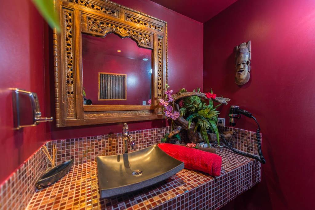 Love Room Evasion Duo Marseille Ngoại thất bức ảnh