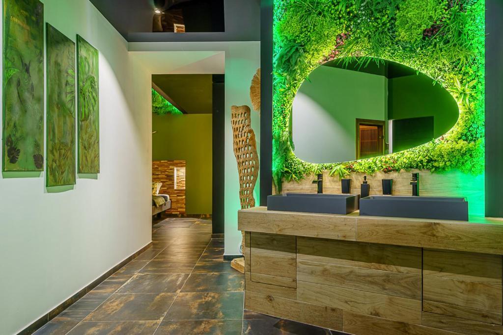 Love Room Evasion Duo Marseille Ngoại thất bức ảnh