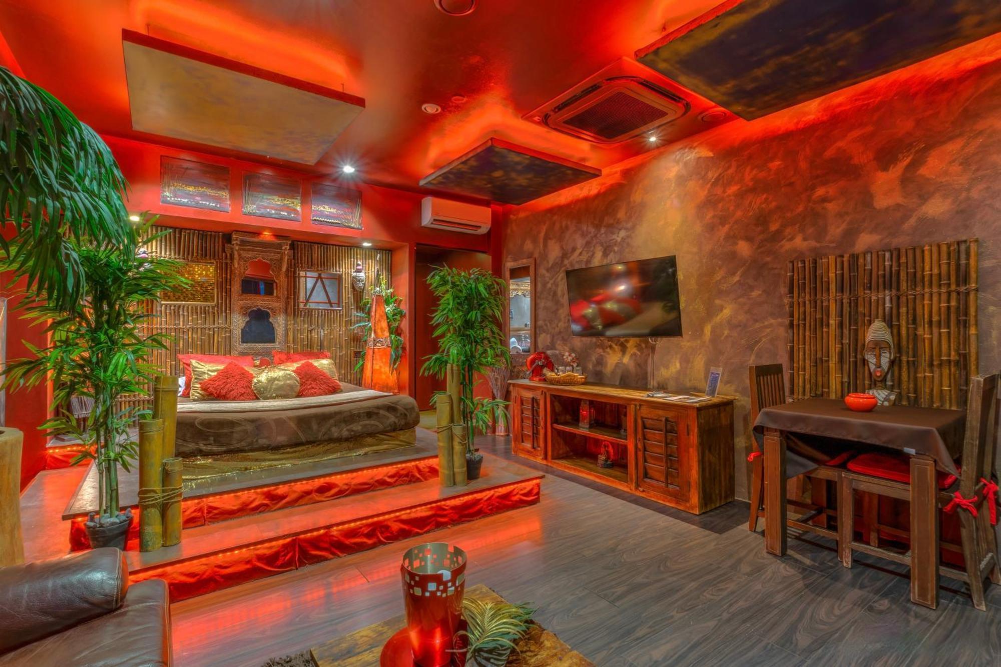 Love Room Evasion Duo Marseille Ngoại thất bức ảnh